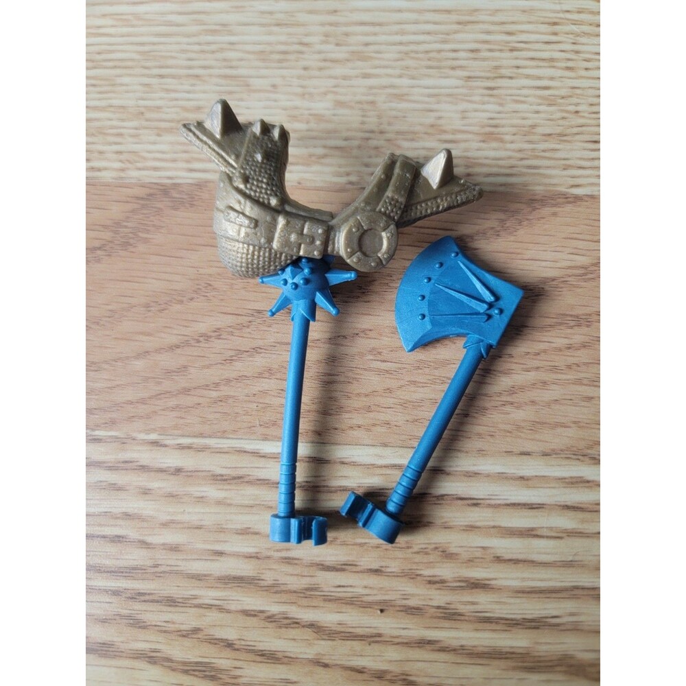 VINTAGE 1995 GARGOYLES Stone Camo Broadway Series 2 Accessories Only KENNER